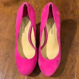 Gianni Bini Platform Pumps